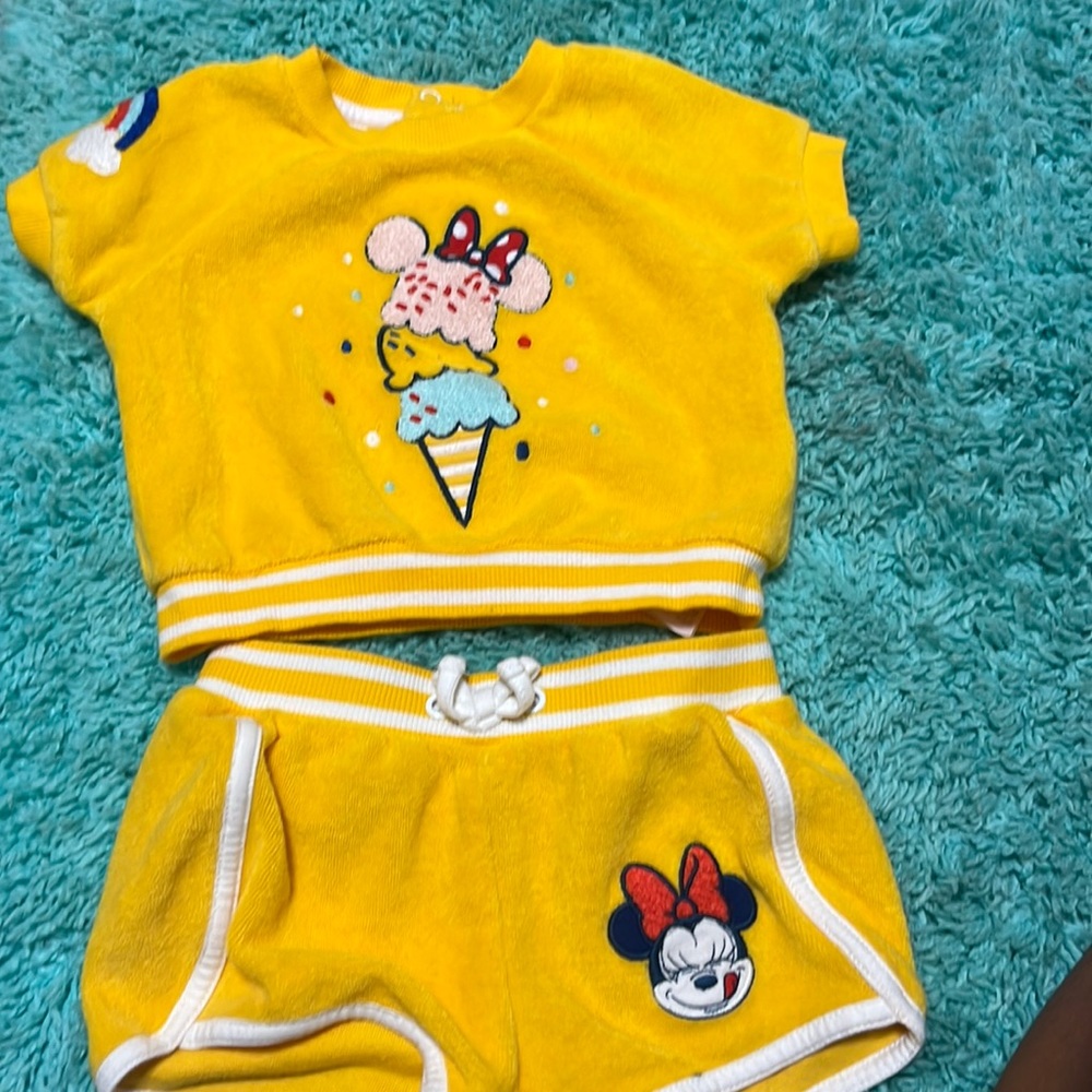 Disney baby appreal 3-6m yellow